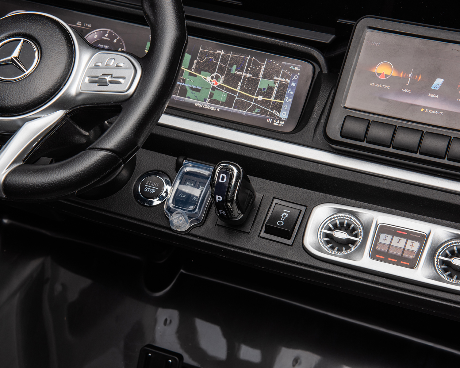 Акумулаторна кола Licensed Mercedes Benz AMG G63 4*4 Black