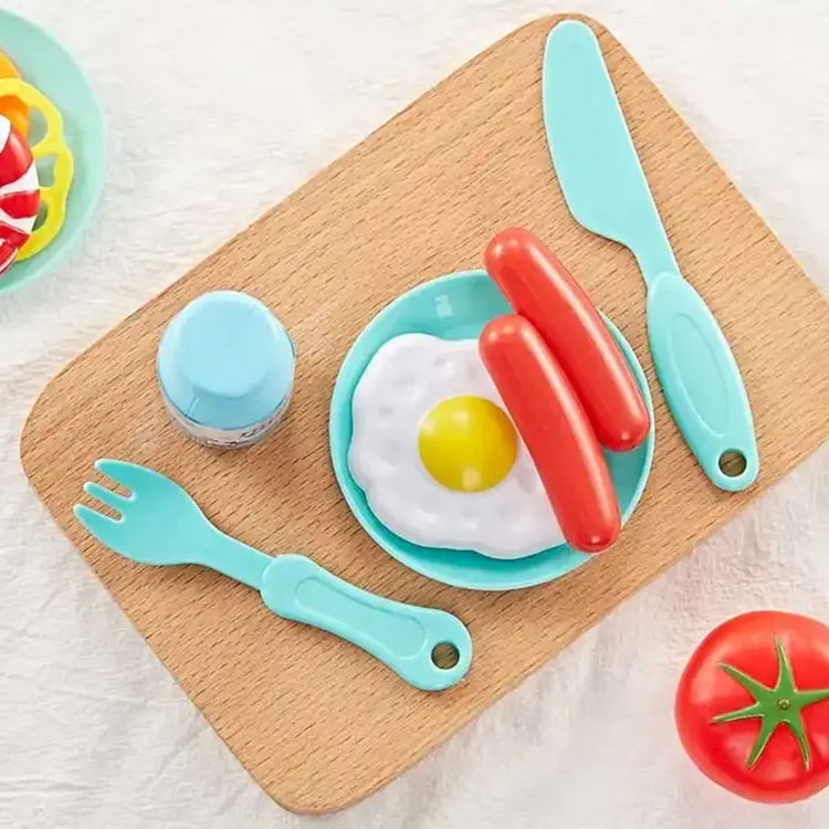 Детска кухня Raya Toys Spraying Mist със светлини, звуци и течаща вода