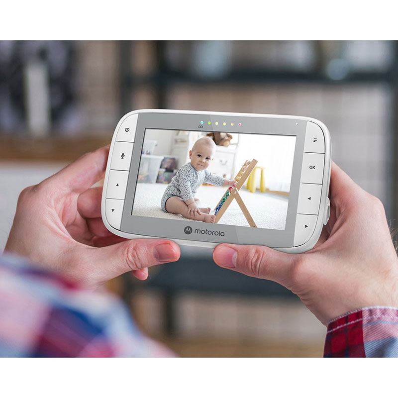 Бебефон с камера Motorola VM55 5.0" моторизиран